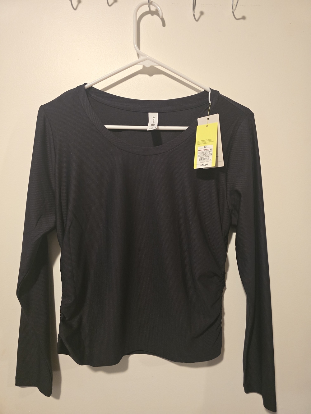 All In Motion NWT Ribbed Rouched Side Long Sleeve Top